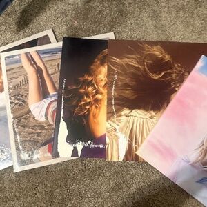 Bundle of Taylor Swift Vinyls (Covers have DAMAGE)